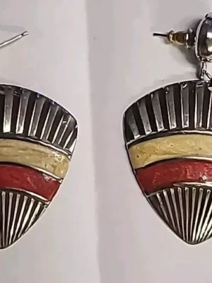 Silver Toned Clam Shell Red And Yellow Earrings